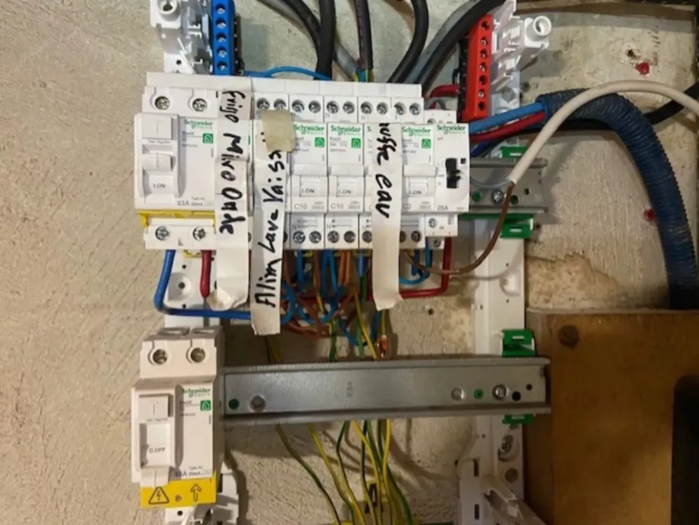 NJ Électricité (70)